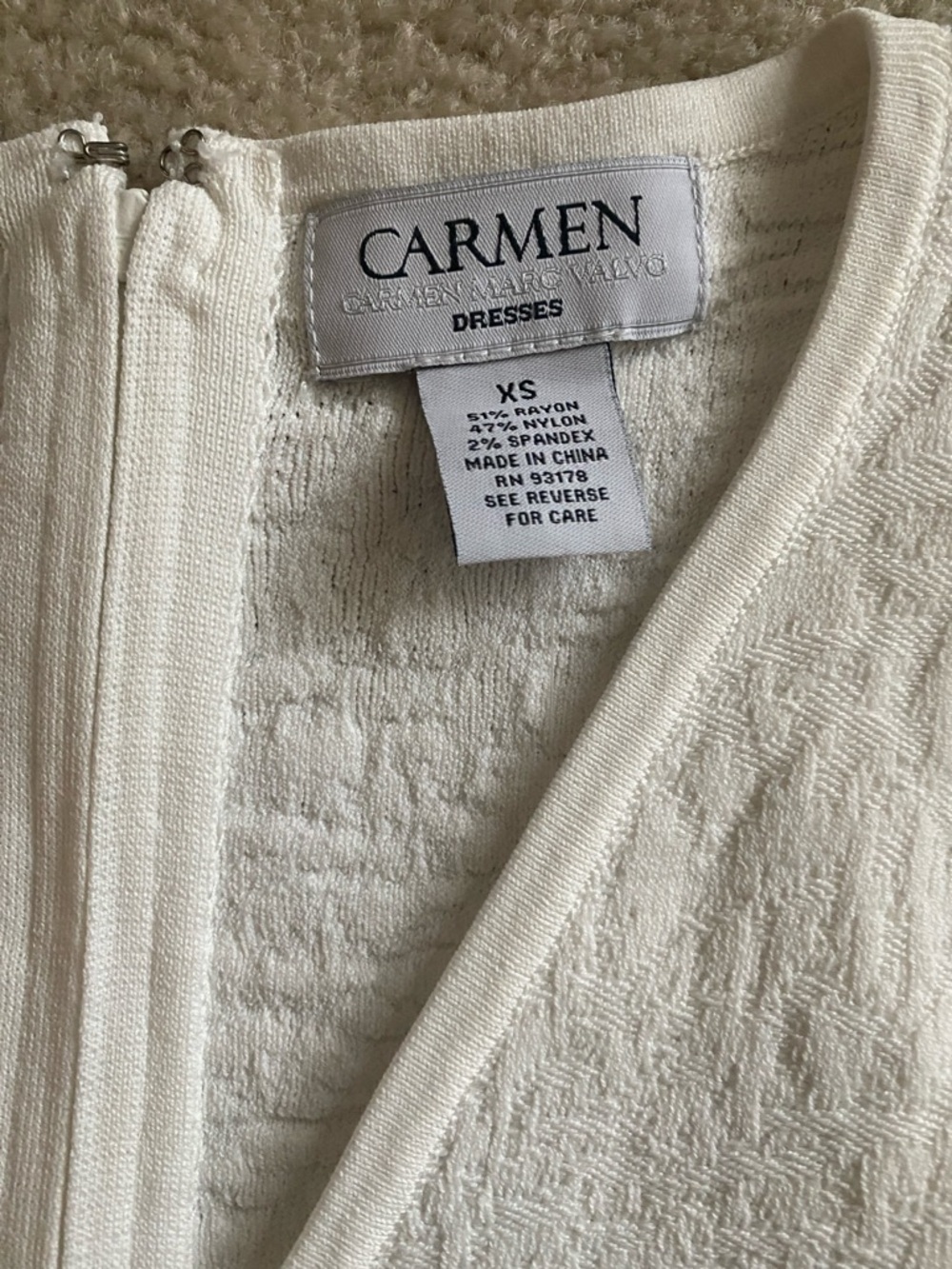 Carmen Marc Volvo XS NWT whittle dress - Picture 5 of 6
